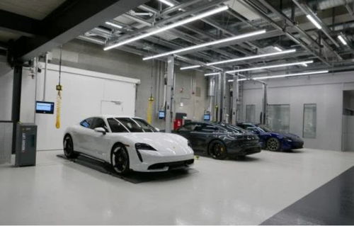 2月中國汽車銷量暴跌與特斯拉FSD策略調整 行業寒冬下的用戶焦慮